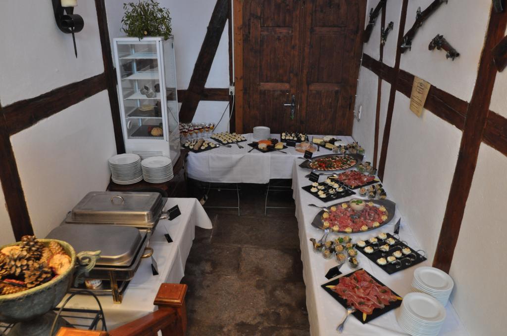 Gasthaus Und Ferienwohnungen "Zum Buechsenmacher" Wernigerode Luaran gambar
